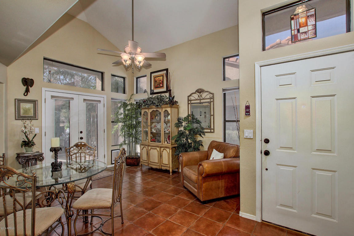 1123 W Mango Dr, Gilbert, AZ 85233 photo 9