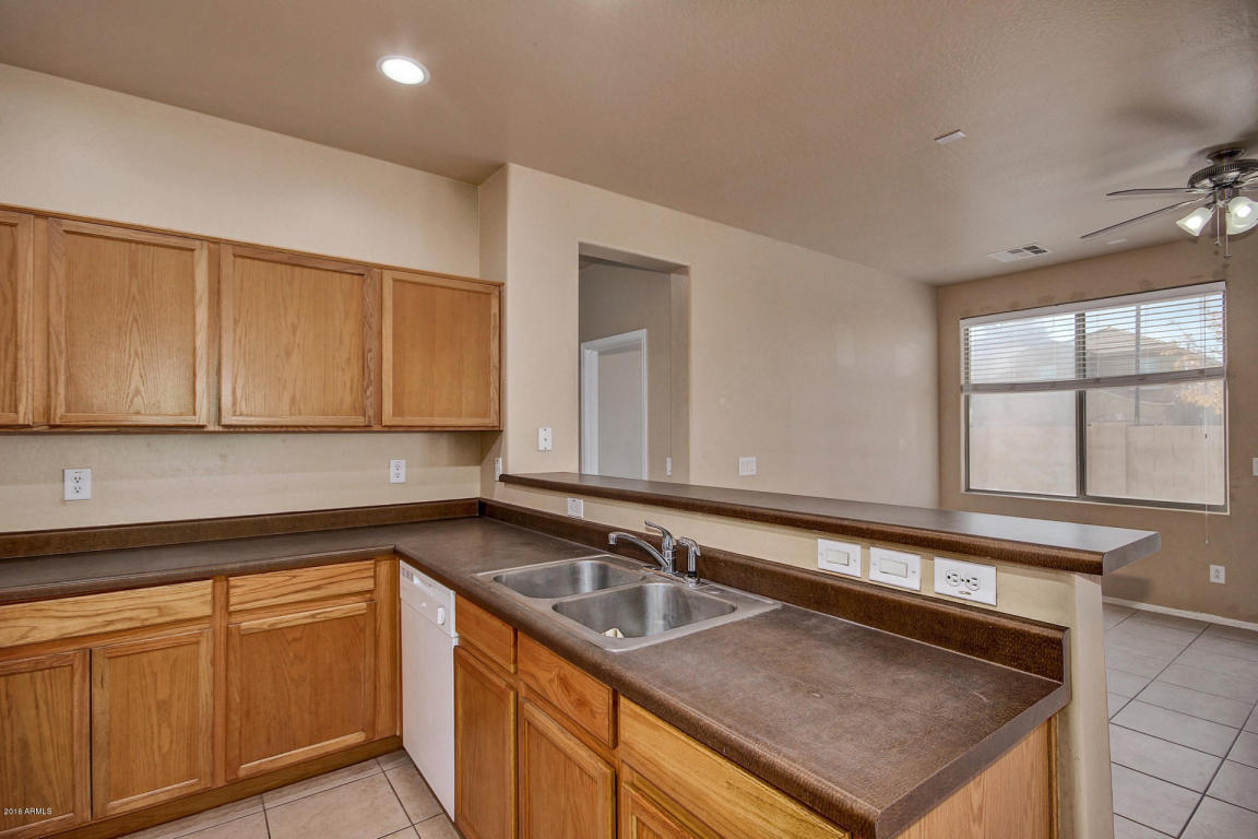 3920 E Yeager Dr, Gilbert, AZ 85295 photo 7