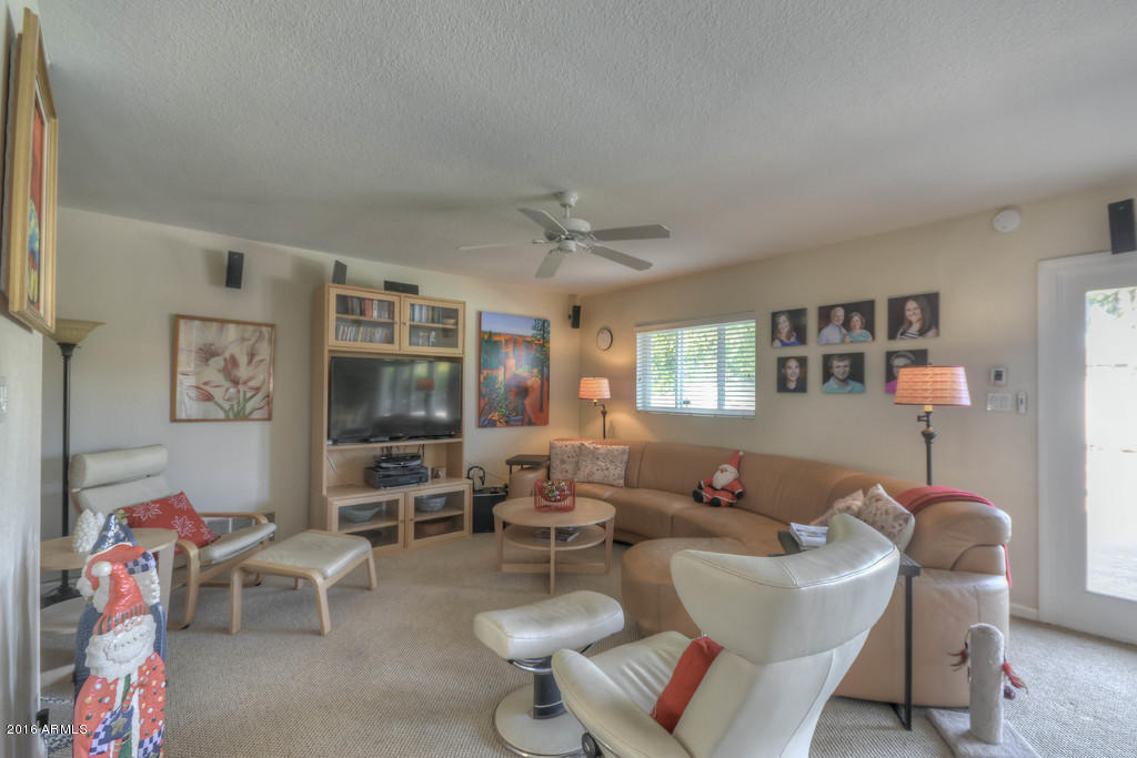 5024 E Mulberry Dr, Phoenix, AZ 85018 photo 2