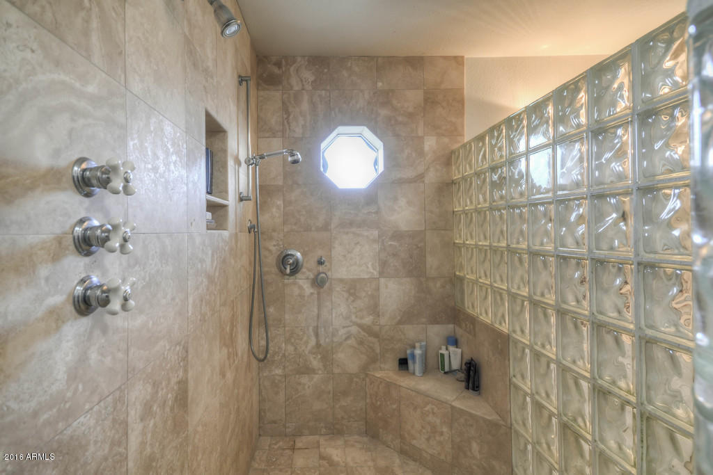 5024 E Mulberry Dr, Phoenix, AZ 85018 photo 4