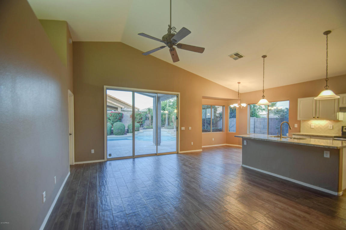 4434 E Dry Creek Rd, Phoenix, AZ 85044 photo 19