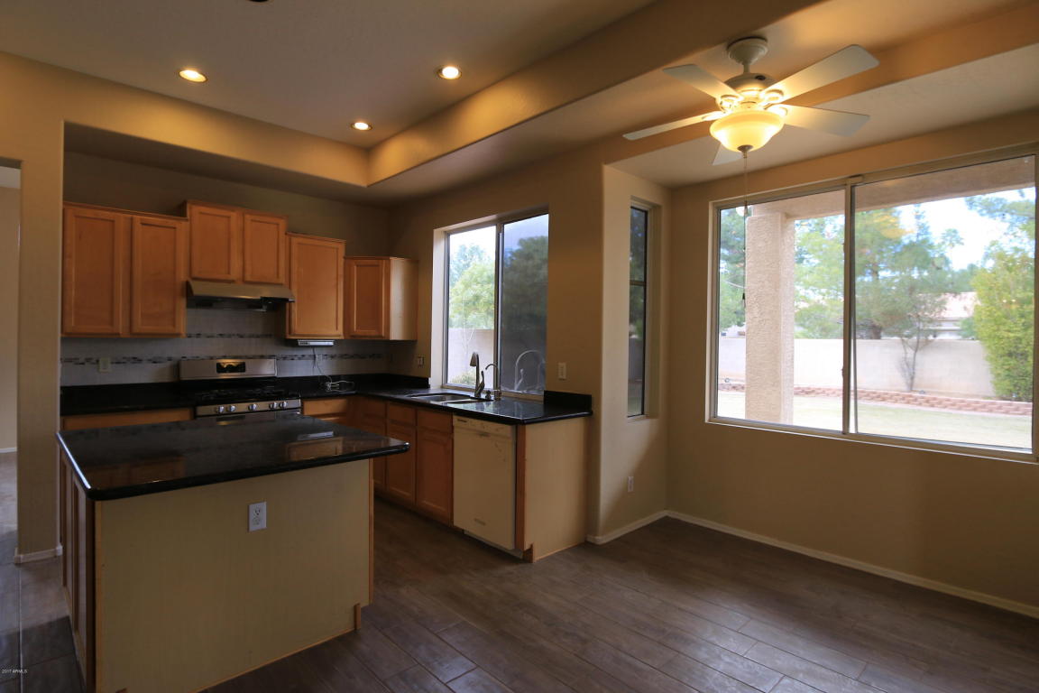 614 E Maria Ln, Tempe, AZ 85284 photo 9