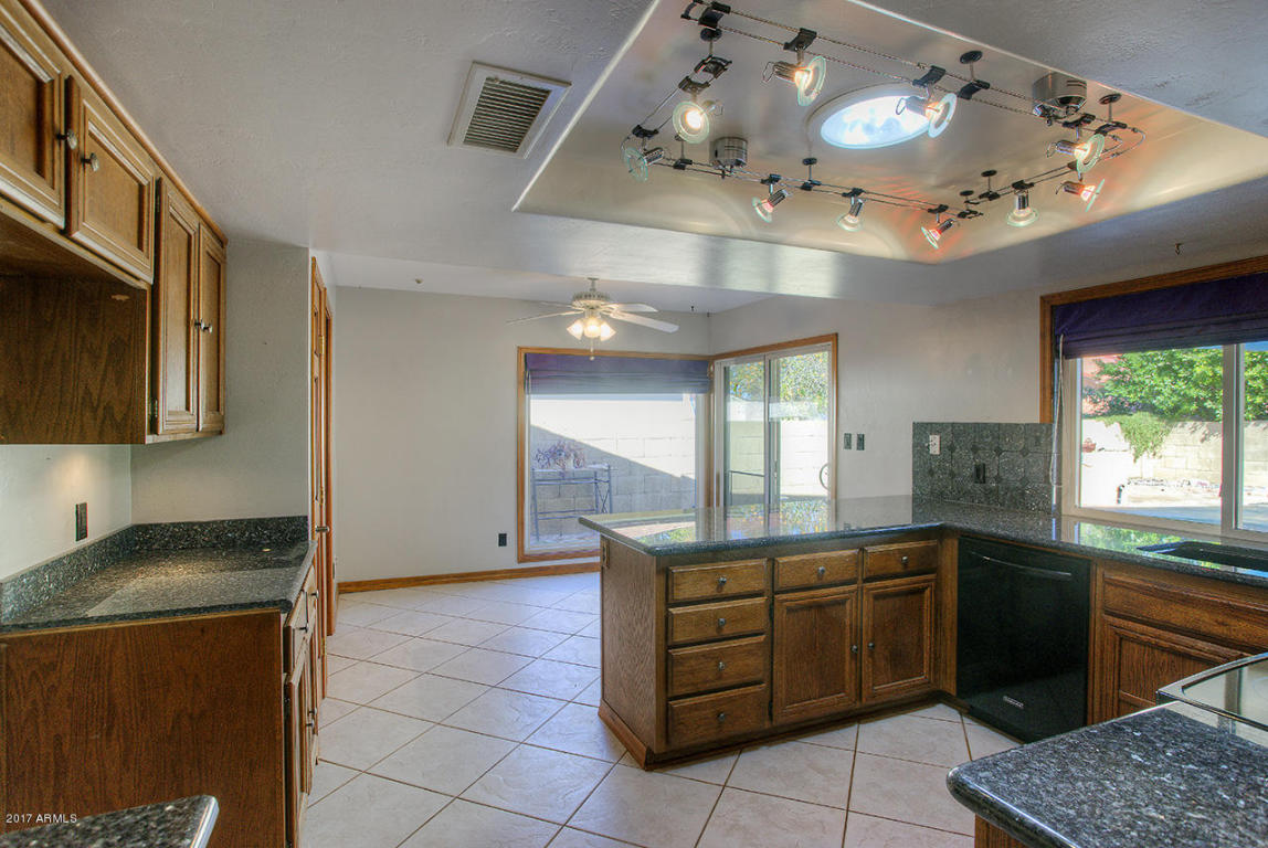 11223 N 23rd Pl, Phoenix, AZ 85028 photo 20