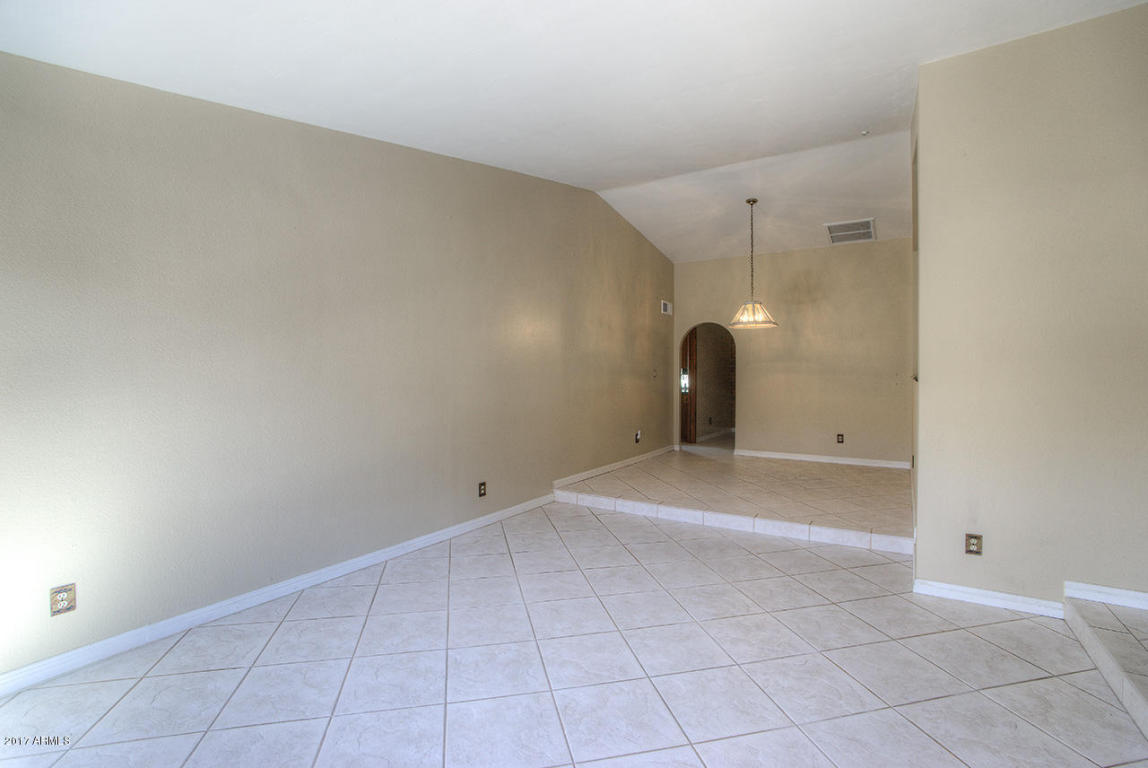11223 N 23rd Pl, Phoenix, AZ 85028 photo 3