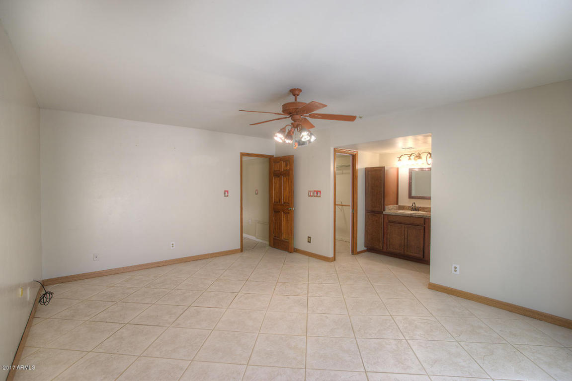 11223 N 23rd Pl, Phoenix, AZ 85028 photo 8