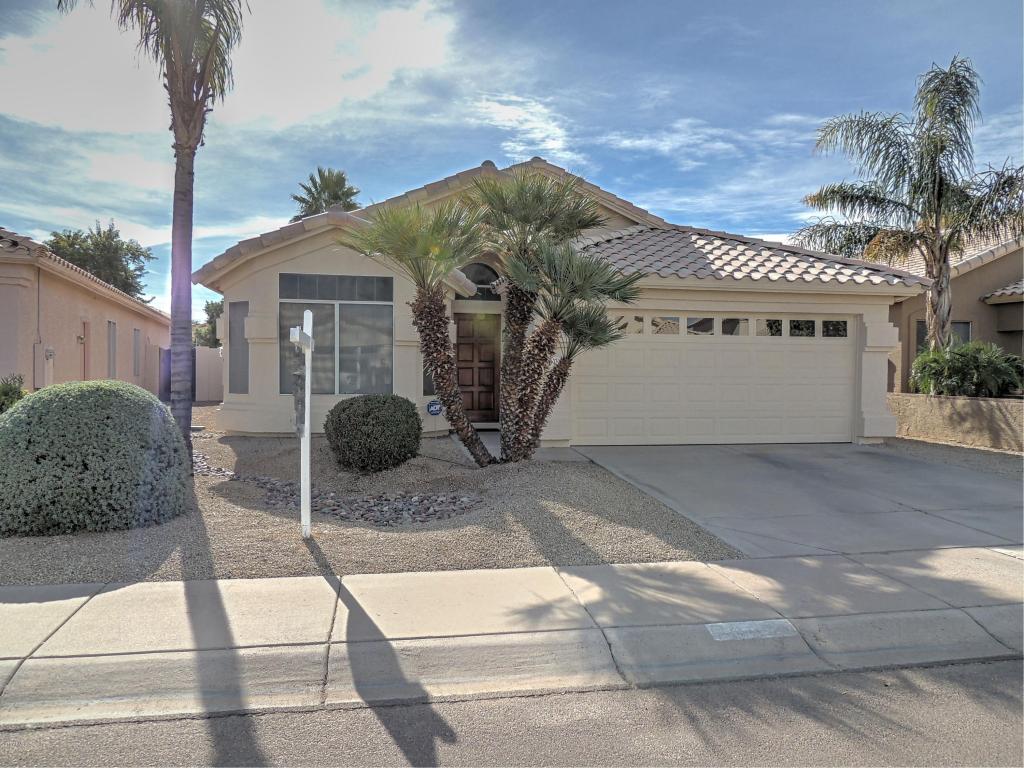 4537 E Dry Creek Rd, Phoenix, AZ 85044 photo 1