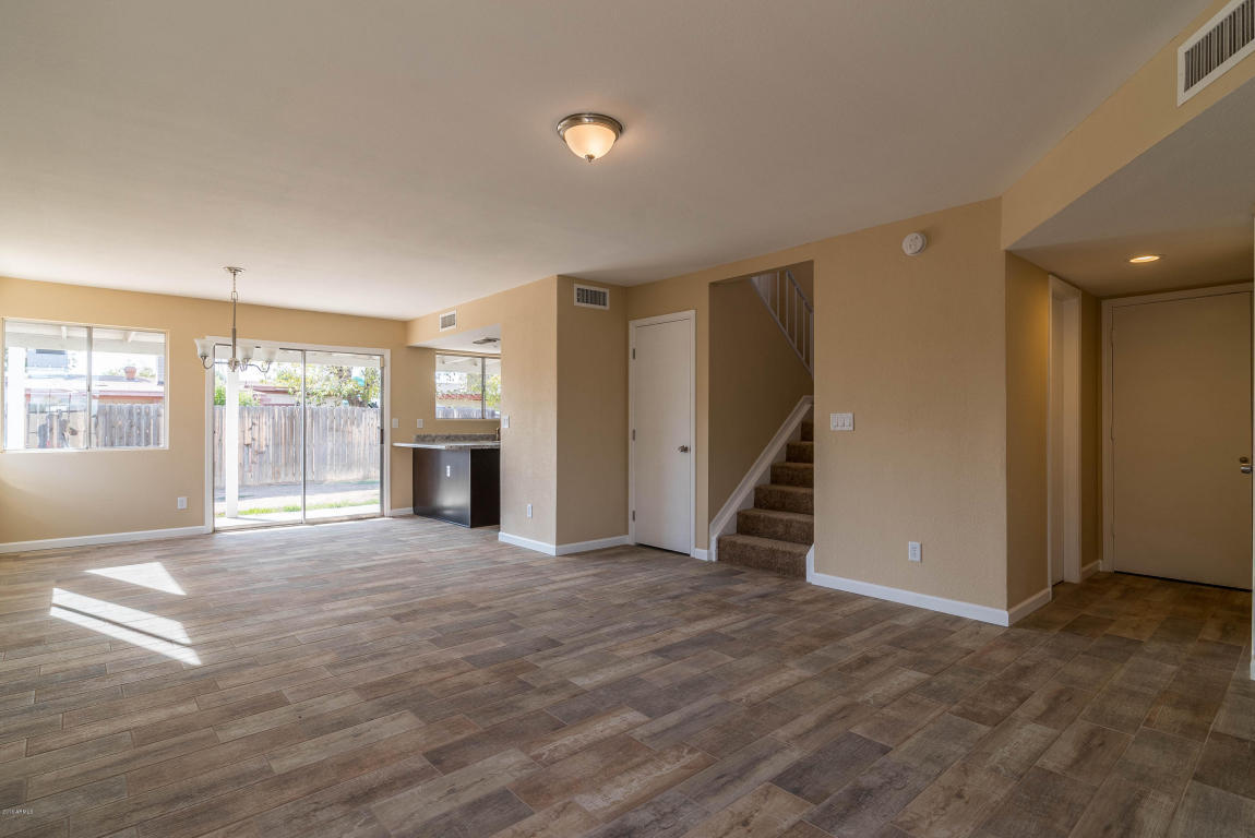8317 W Sells Dr, Phoenix, AZ 85037 photo 3