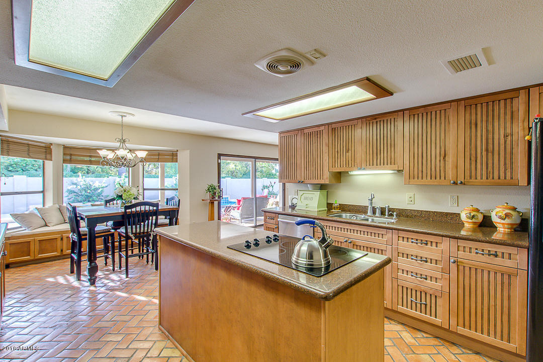 1921 E Carver Rd, Tempe, AZ 85284 photo 5