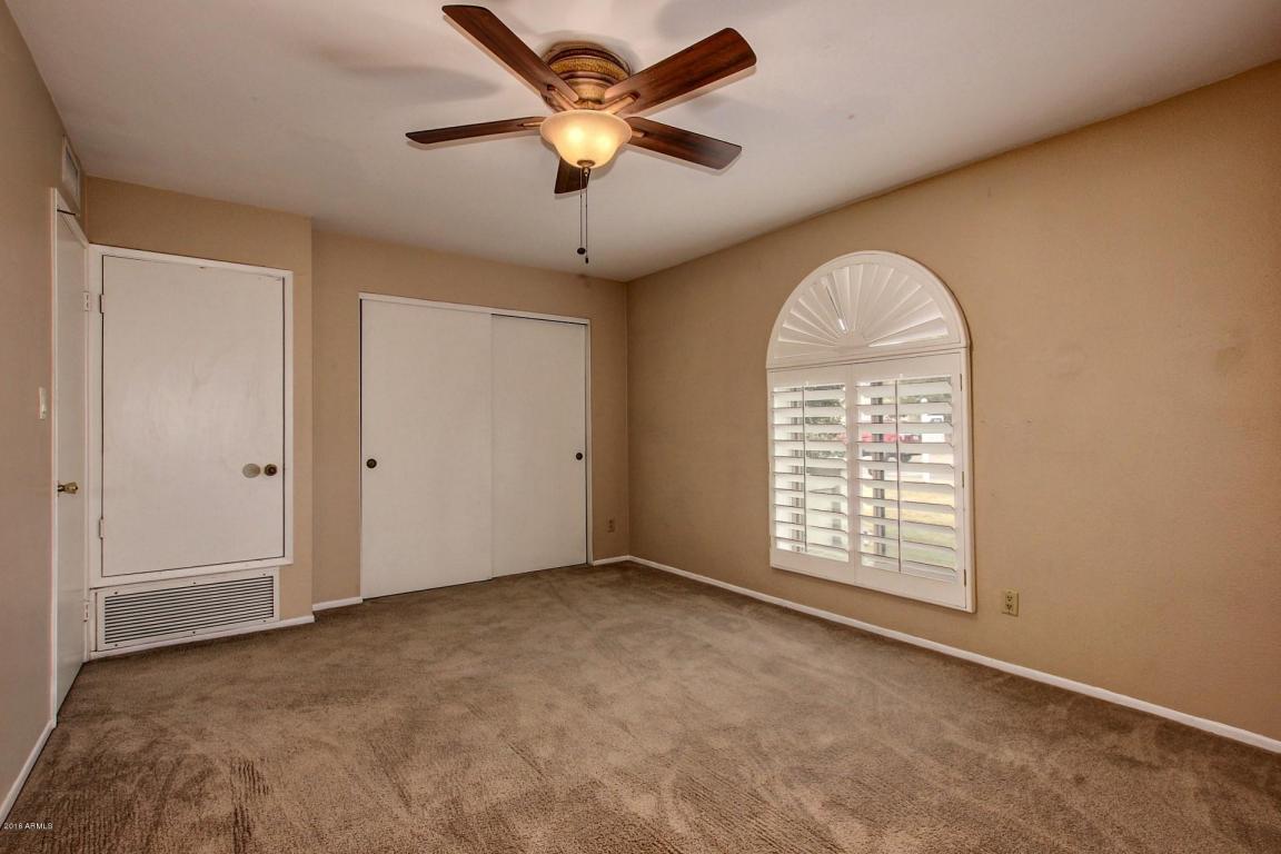 121 W Interlacken Dr, Phoenix, AZ 85023 photo 8