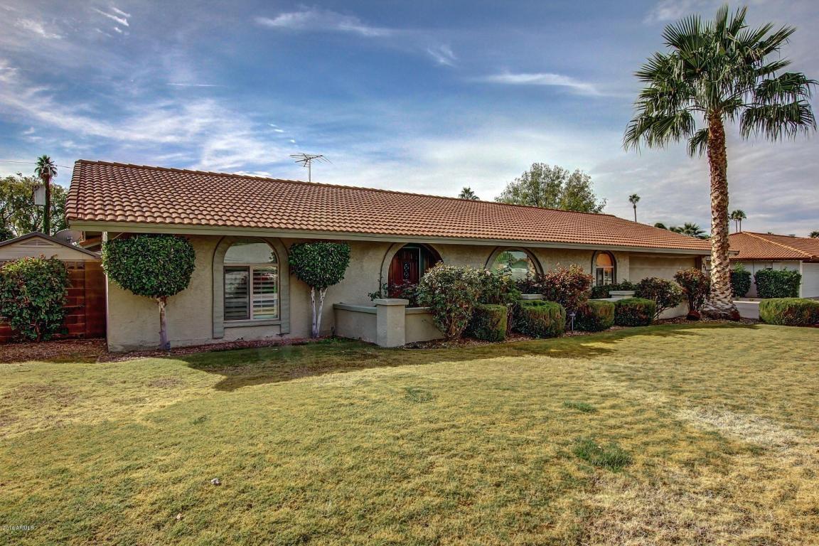 121 W Interlacken Dr, Phoenix, AZ 85023 photo 2