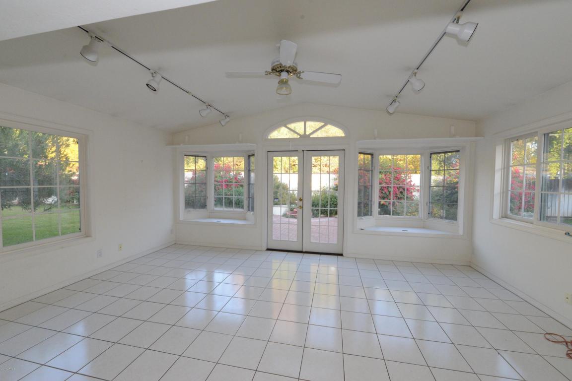 3443 N 48th Way, Phoenix, AZ 85018 photo 12