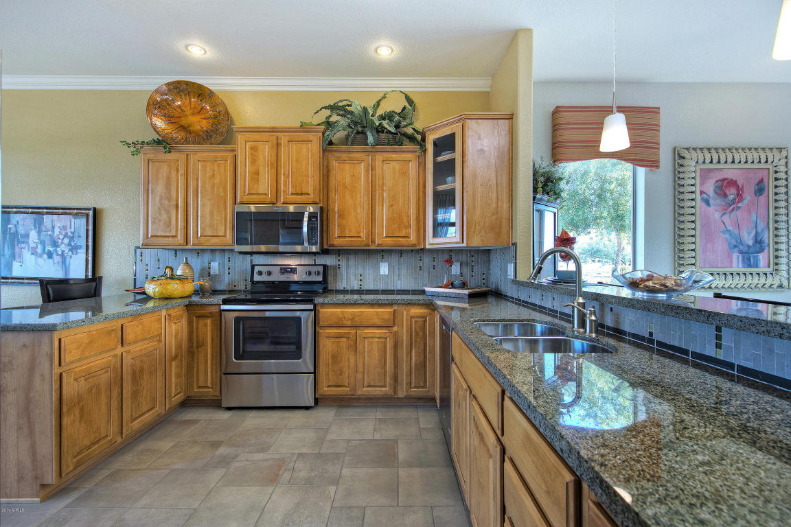 11241 E Lakeview Cir, Mesa, AZ 85209 photo 10