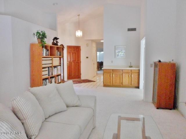 45 E Greentree Dr, Tempe, AZ 85284 photo 4