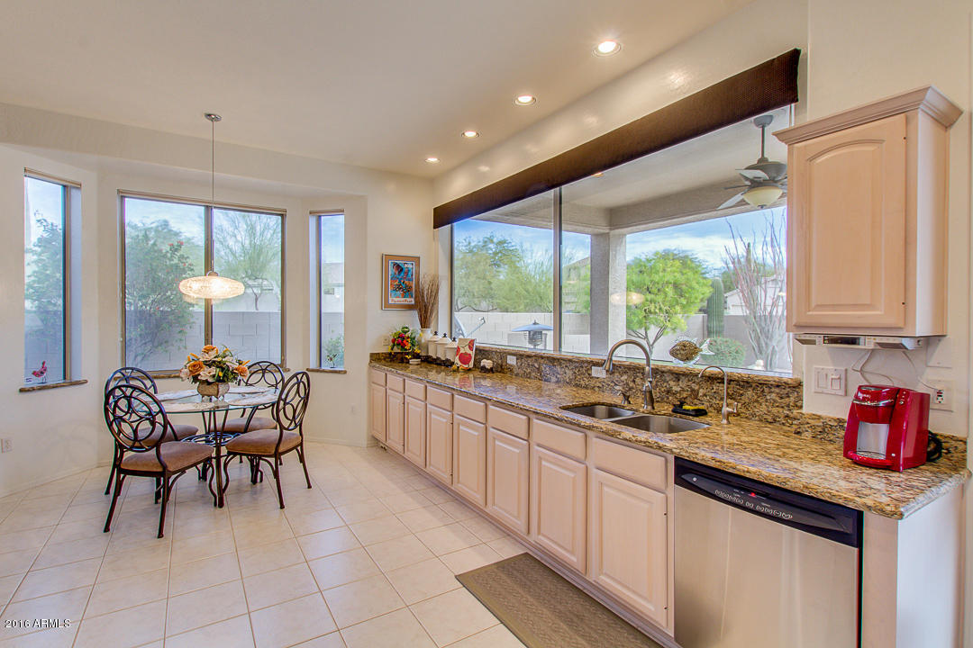 7429 E Odessa St, Mesa, AZ 85207 photo 9