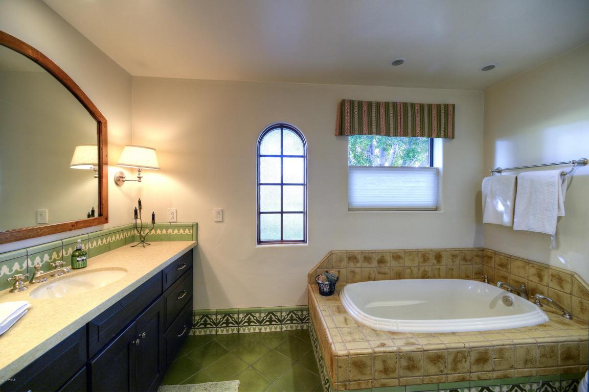 3131 E Rose Ln, Phoenix, AZ 85016 photo 23