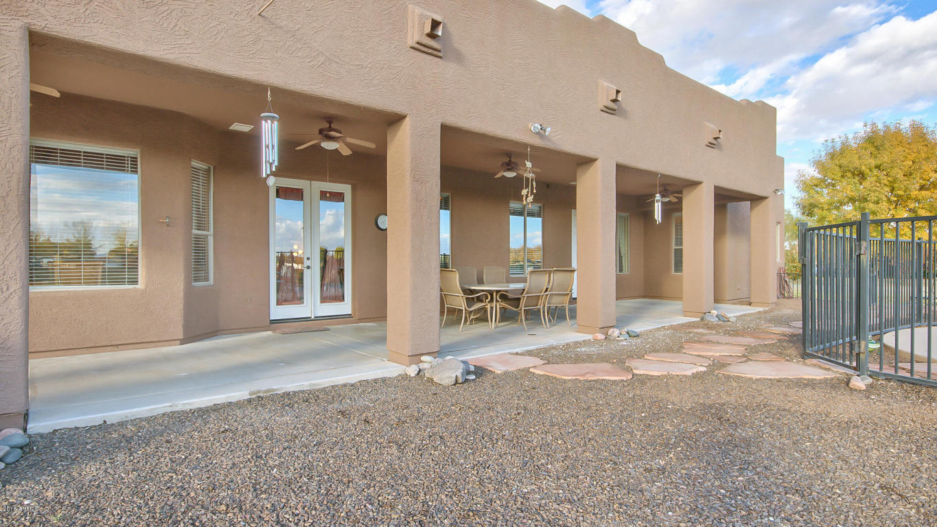 621 E Del Rio St, Gilbert, AZ 85295 photo 38