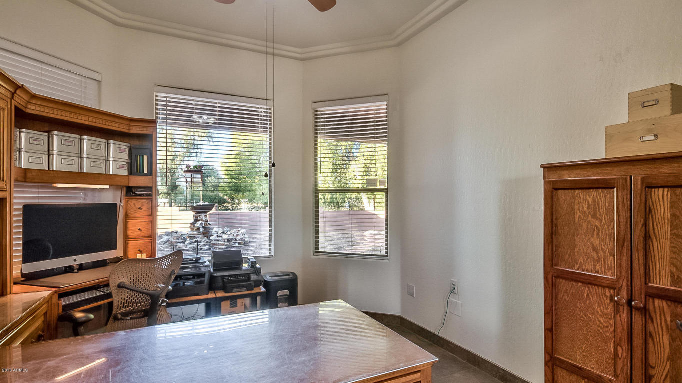 621 E Del Rio St, Gilbert, AZ 85295 photo 13