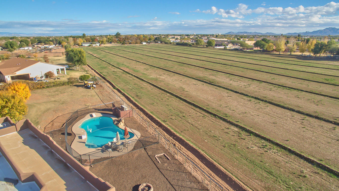 621 E Del Rio St, Gilbert, AZ 85295 photo 56