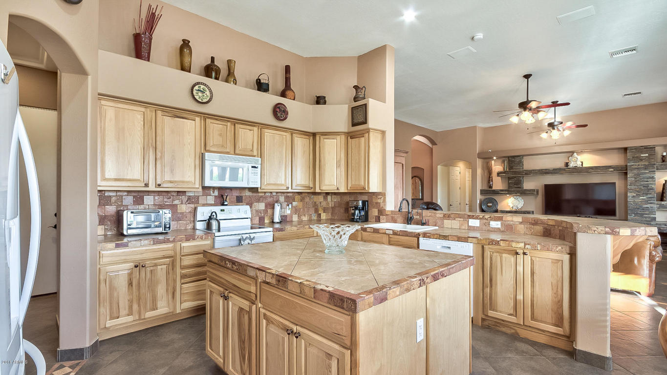 621 E Del Rio St, Gilbert, AZ 85295 photo 21