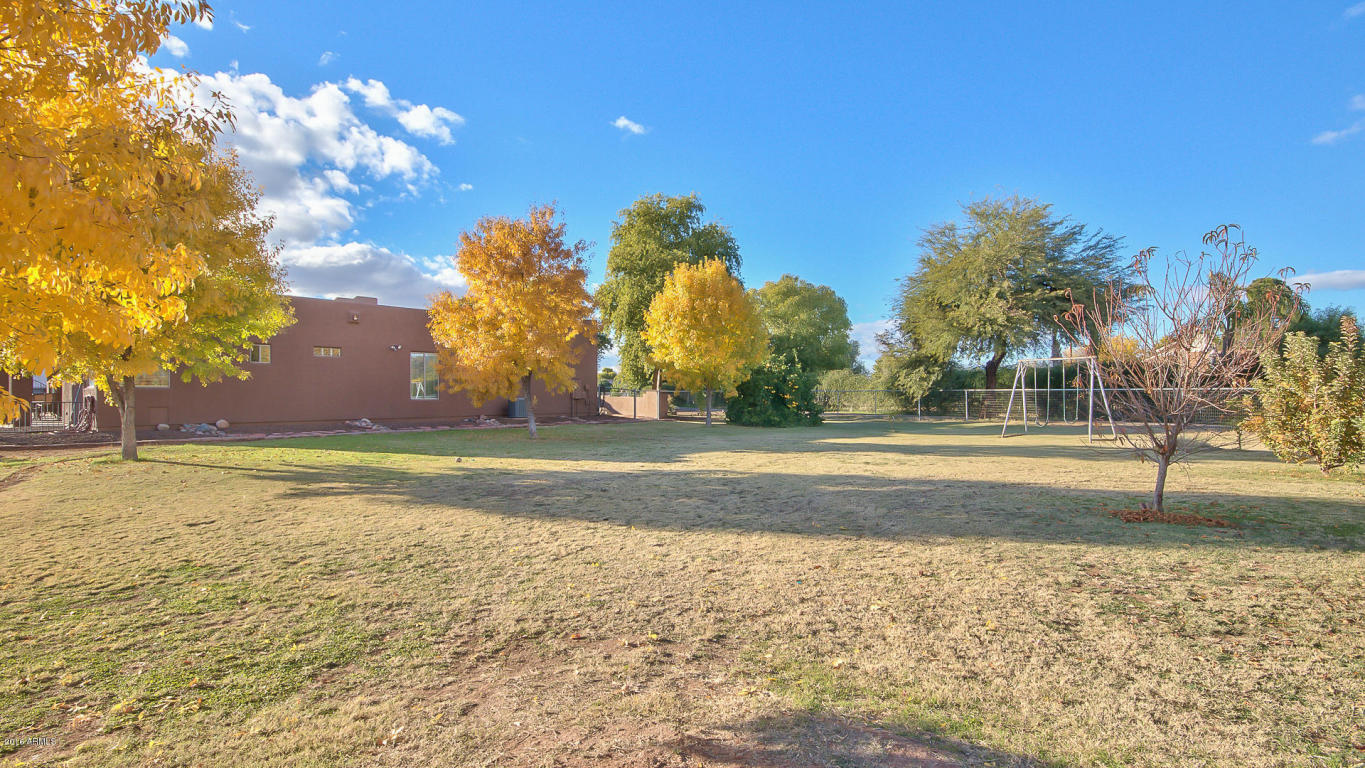 621 E Del Rio St, Gilbert, AZ 85295 photo 46