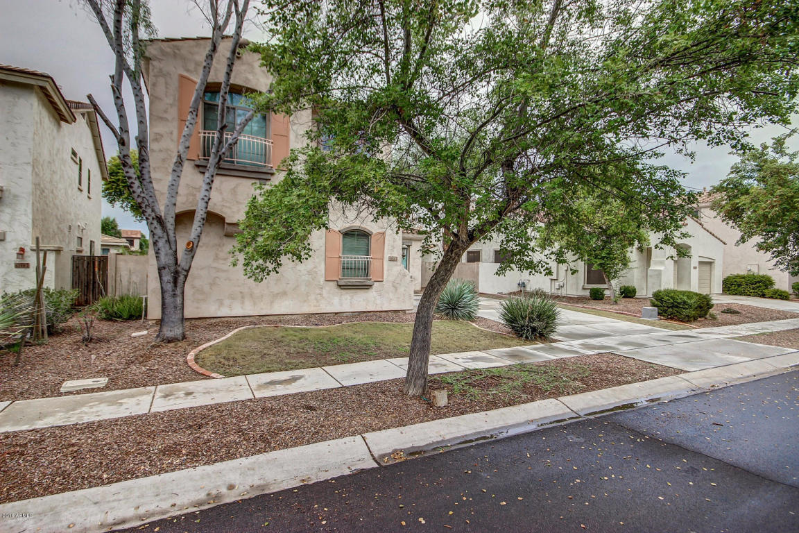 4226 E Buckboard Rd, Gilbert, AZ 85297 photo 2