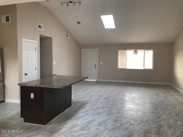 3125 N 40th Dr, Phoenix, AZ 85019 photo 15