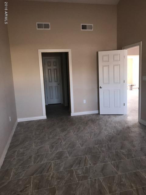 3125 N 40th Dr, Phoenix, AZ 85019 photo 23