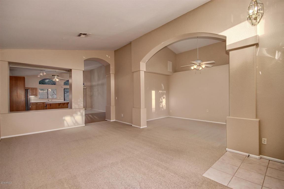 16671 S 2nd Pl, Phoenix, AZ 85048 photo 5