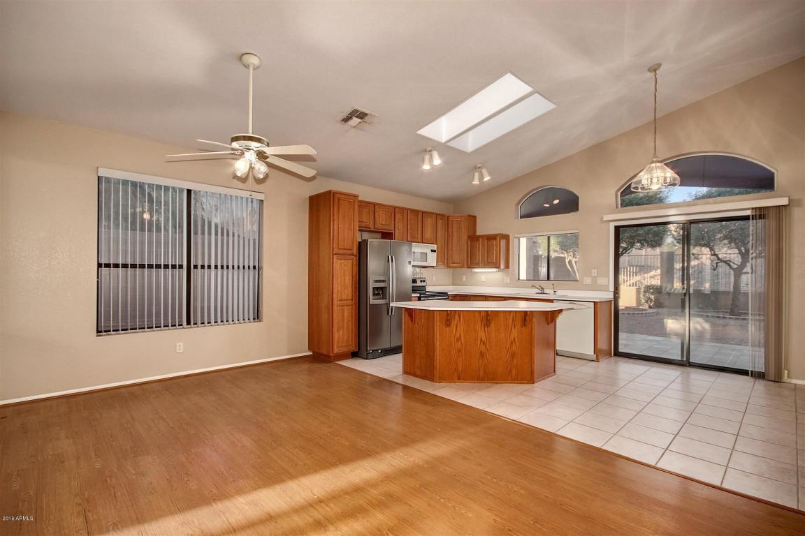 16671 S 2nd Pl, Phoenix, AZ 85048 photo 11