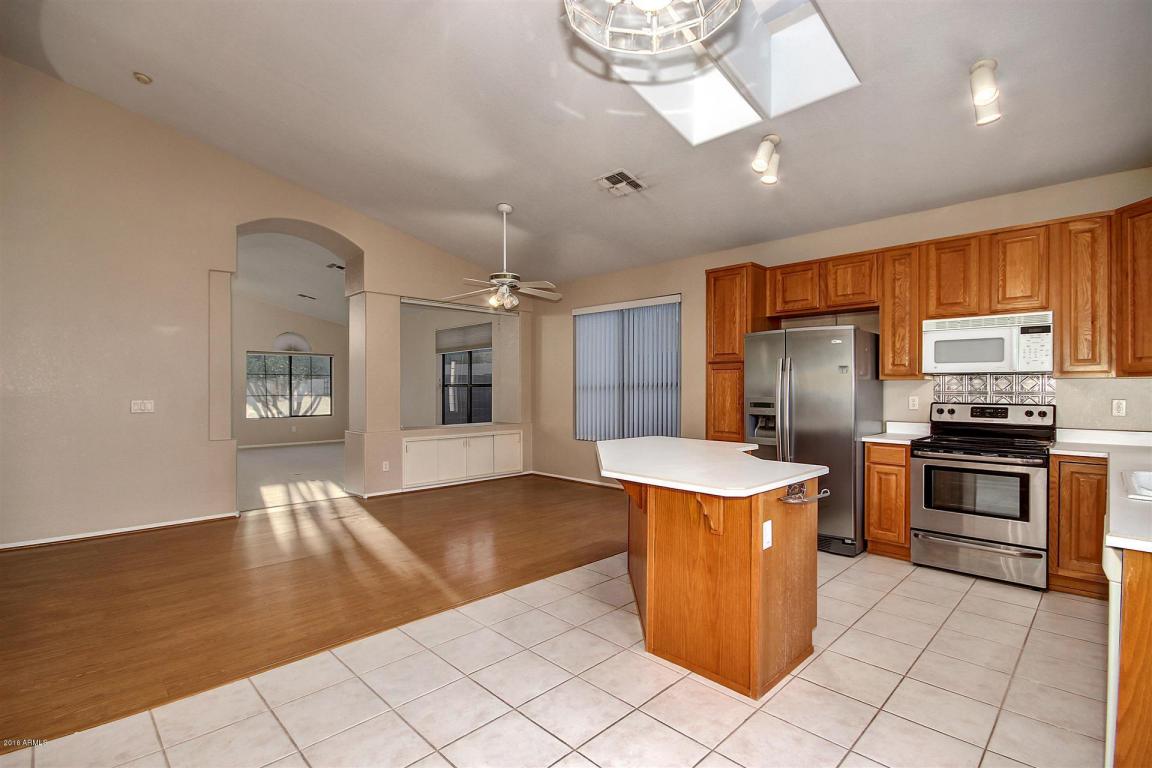 16671 S 2nd Pl, Phoenix, AZ 85048 photo 10