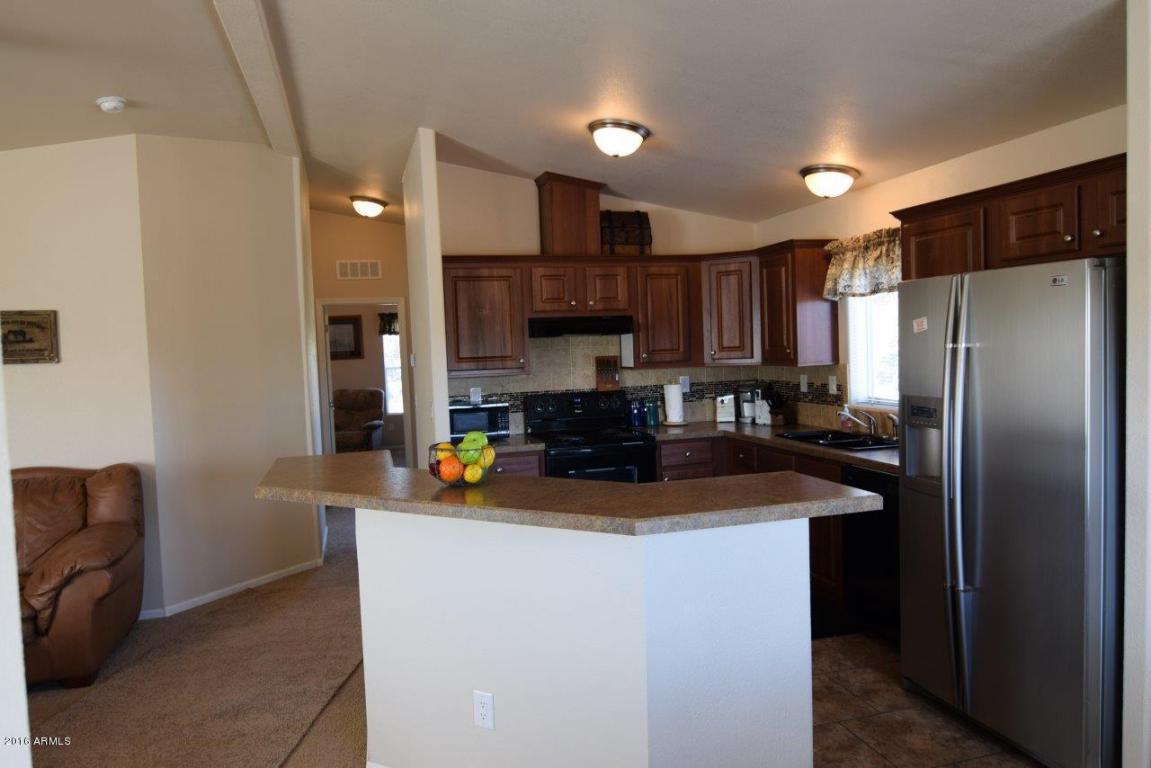 3364 Apache Dr, Overgaard, AZ 85933 photo 16