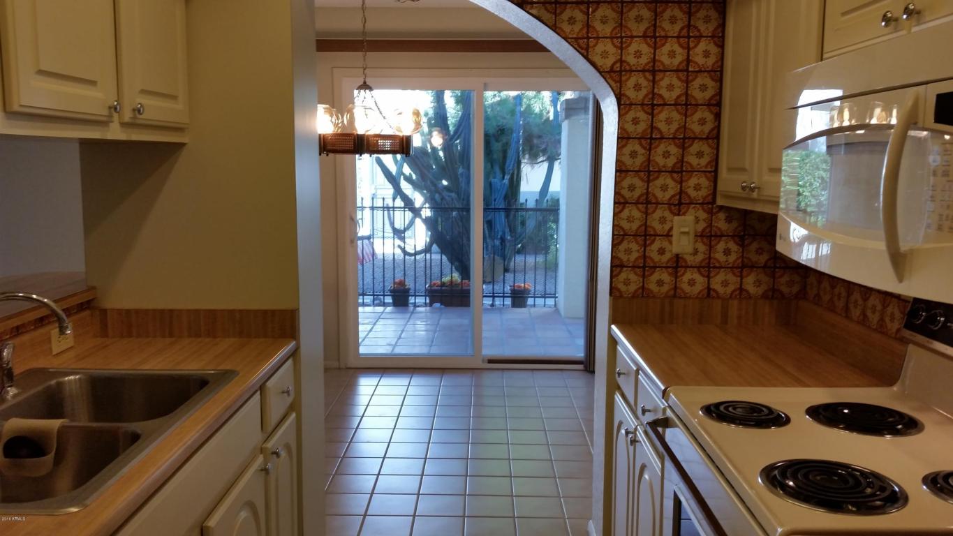 706 Eugie Ave, Phoenix, AZ 85022 photo 3