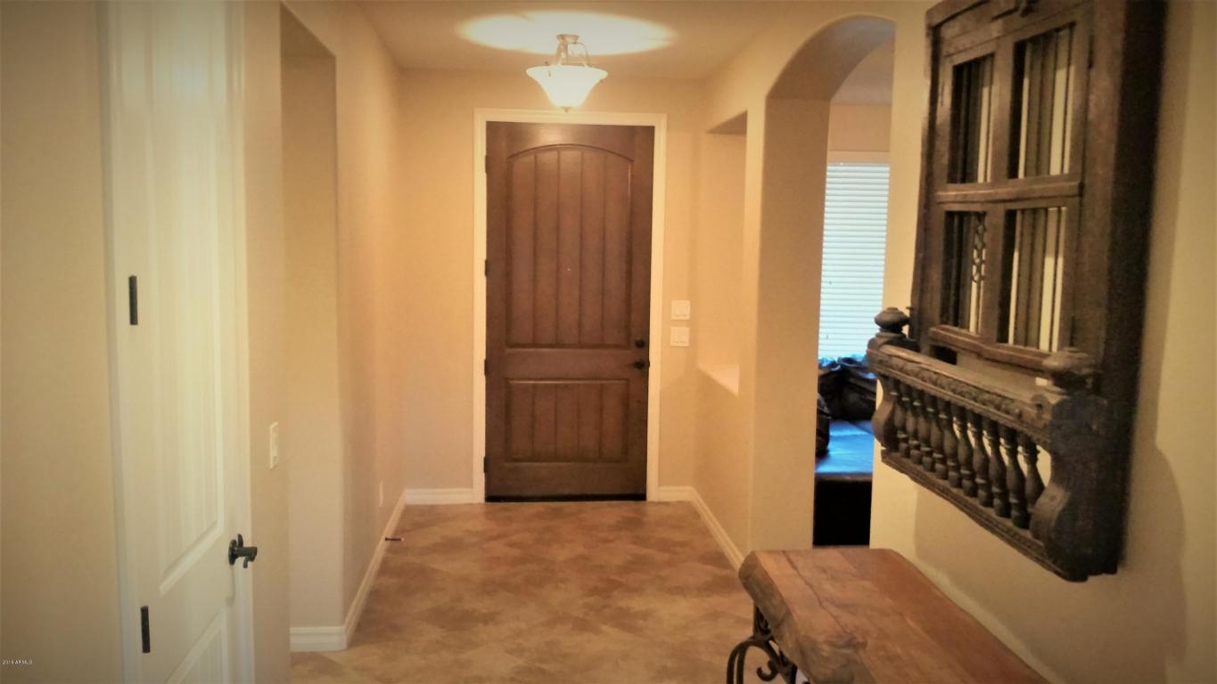 2469 E Lodgepole Dr, Gilbert, AZ 85298 photo 4