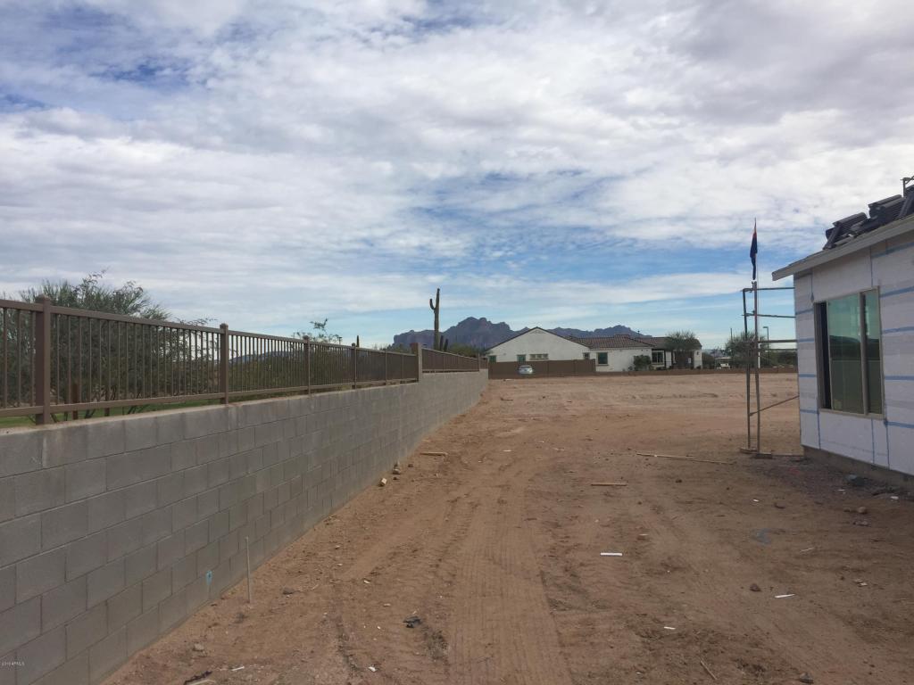 10664 Ellis St, Mesa, AZ 85207 photo 8
