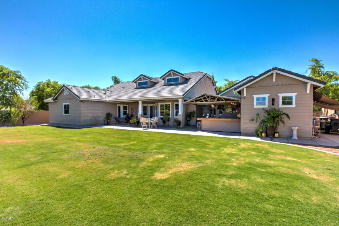 2824 E Harwell Rd, Phoenix, AZ 85042 photo 5