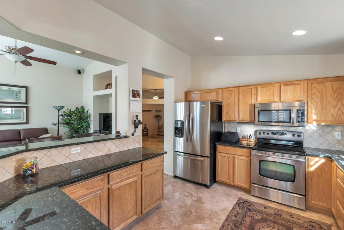 11355 E Des Moines Cir, Mesa, AZ 85207 photo 6