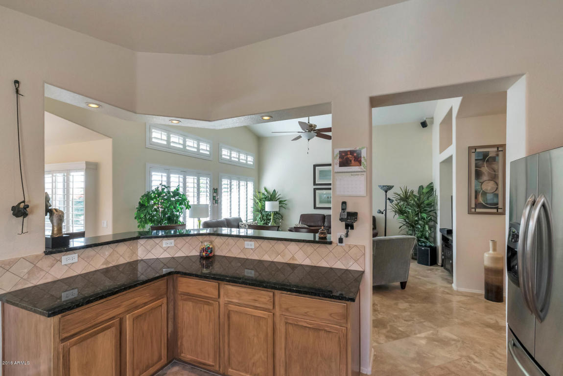 11355 E Des Moines Cir, Mesa, AZ 85207 photo 7