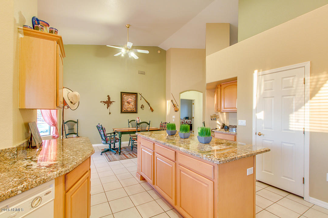 70 N Geronimo Rd, Apache Junction, AZ 85119 photo 27
