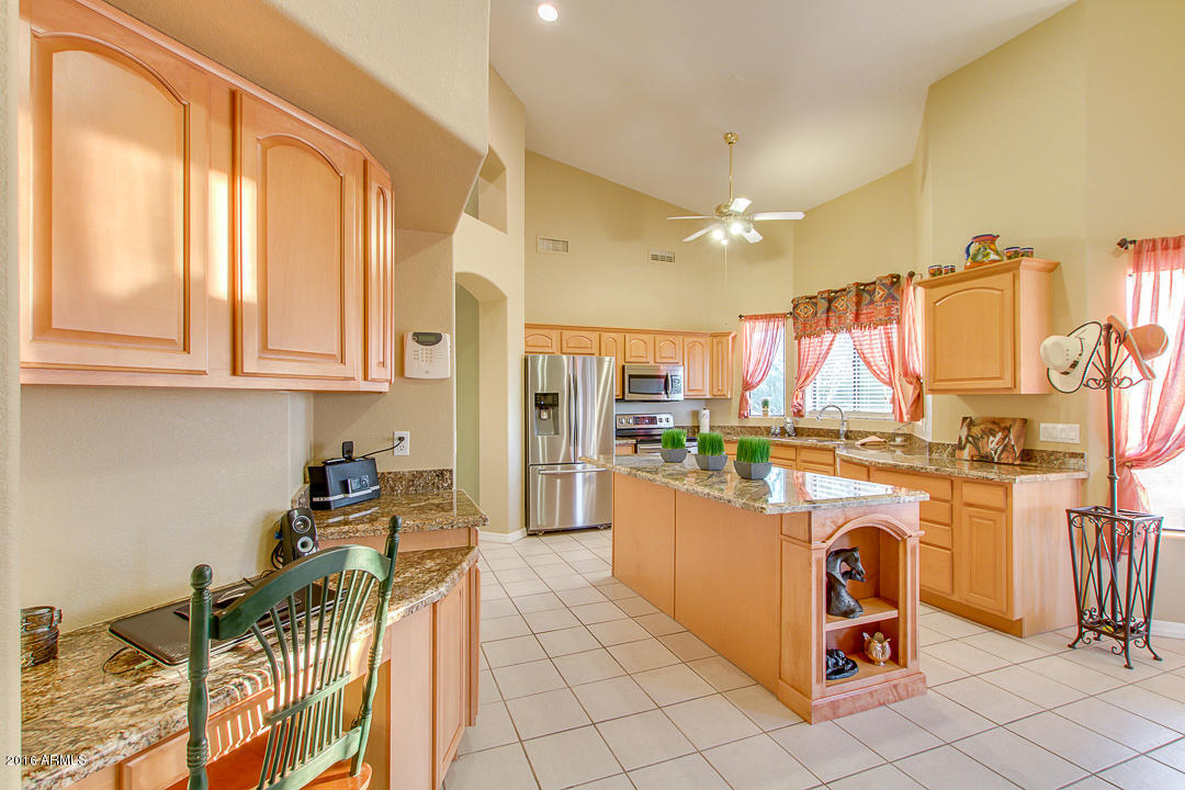 70 N Geronimo Rd, Apache Junction, AZ 85119 photo 23