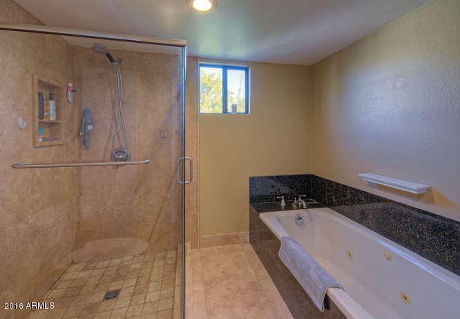 2530 E Paradise Dr, Phoenix, AZ 85028 photo 18