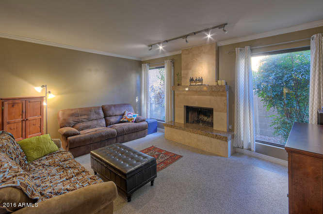 2530 E Paradise Dr, Phoenix, AZ 85028 photo 5