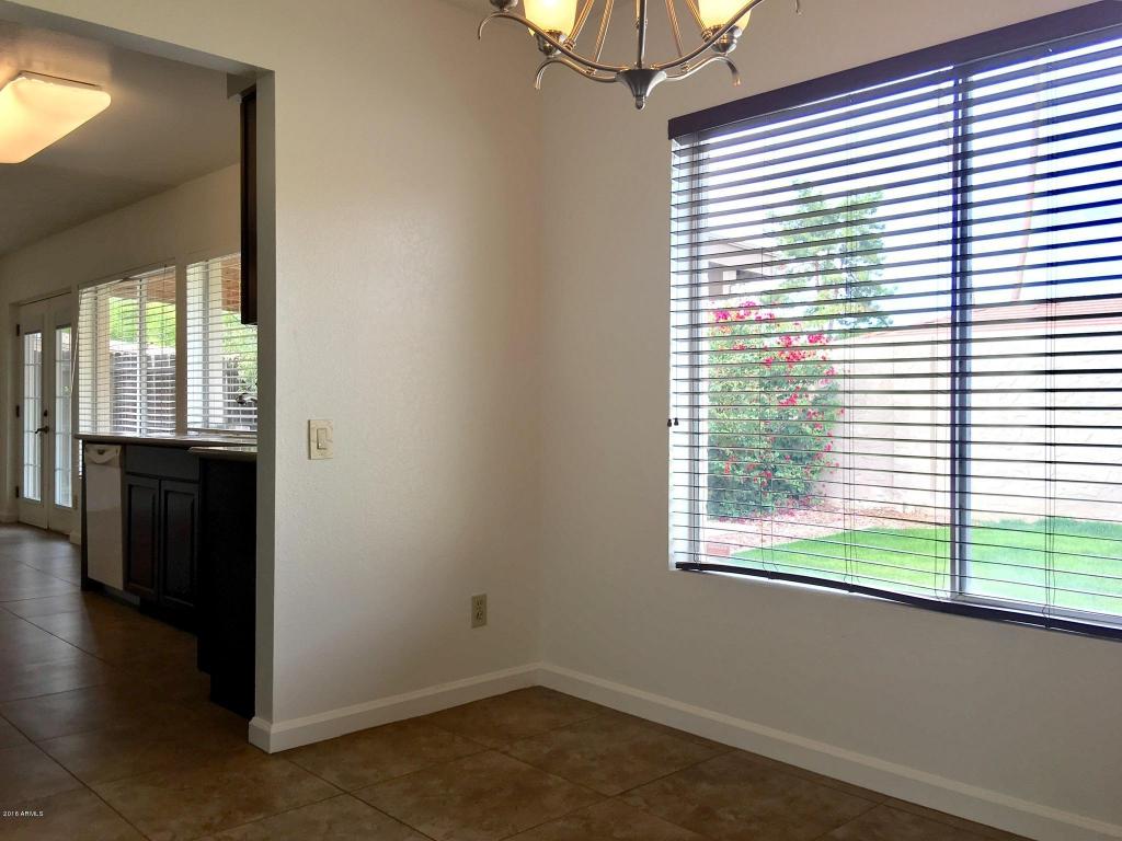 970 E Lobster Trap Ln, Tempe, AZ 85283 photo 14