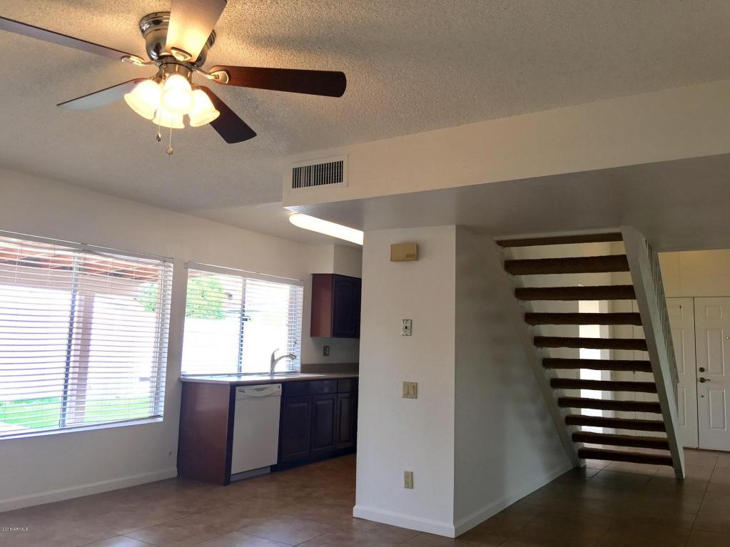 970 E Lobster Trap Ln, Tempe, AZ 85283 photo 10