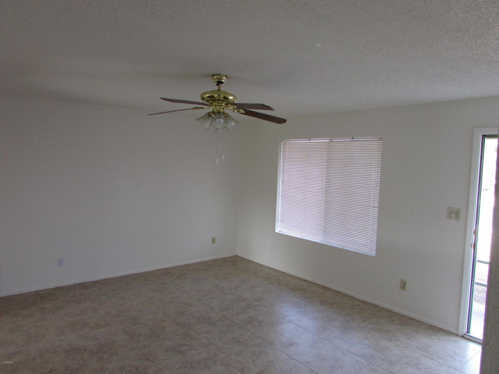 653 E Hampton Ave, Mesa, AZ 85204 photo 4