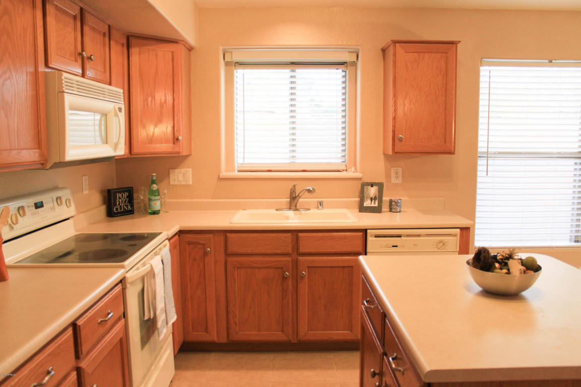 3717 E Potter Dr, Phoenix, AZ 85050 photo 9