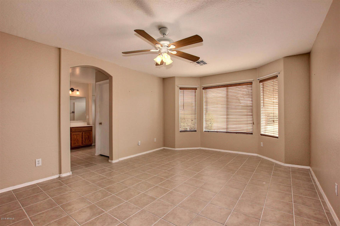 11027 N 154th Ln, Surprise, AZ 85379 photo 5
