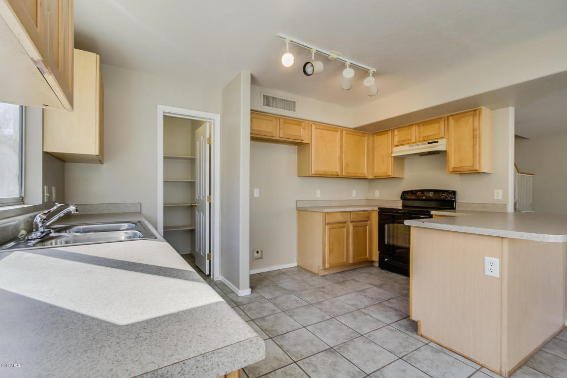 3699 S Warner Dr, Apache Junction, AZ 85120 photo 3