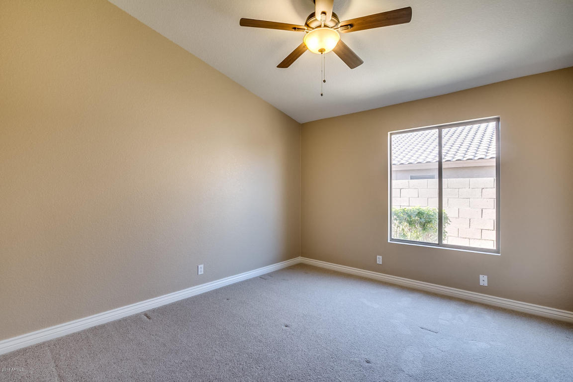 2253 E Robin Ln, Gilbert, AZ 85296 photo 20