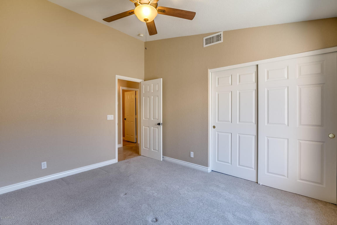 2253 E Robin Ln, Gilbert, AZ 85296 photo 23