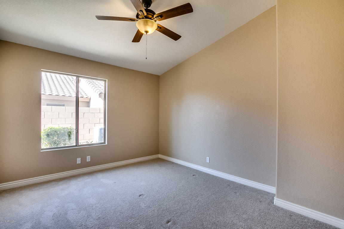 2253 E Robin Ln, Gilbert, AZ 85296 photo 22